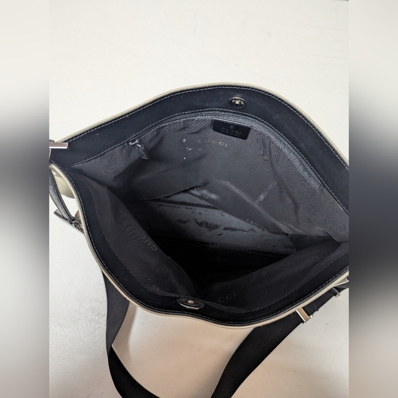 Gucci - Picture 3 of 3